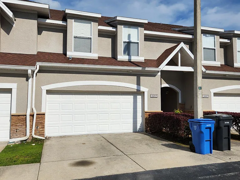 18005 New Wales Pl — Photo 1