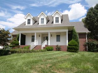 235 Peppers Mill Dr, Paducah, KY 42001