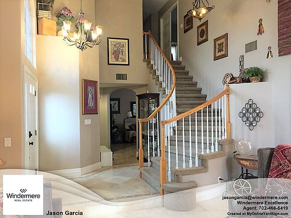 5th image of 2721 Saint Clair Dr