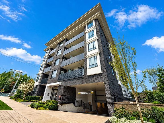 3rd image of 13623 81a Ave #206