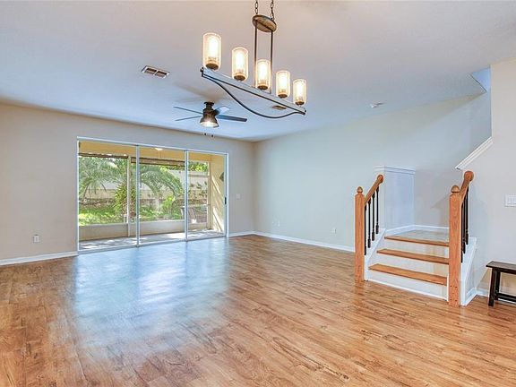 5th image of 648 Spring Lake Cir