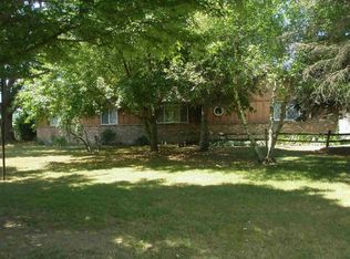 9625 Minx Rd, Temperance, MI 48182