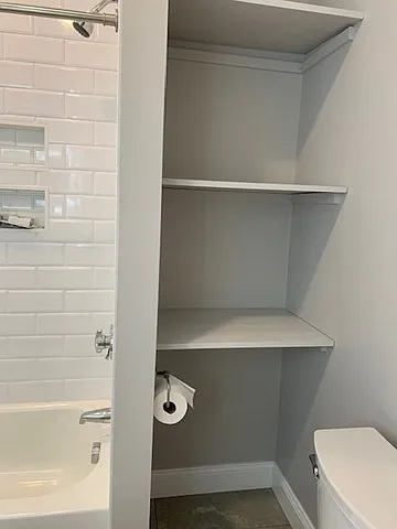 5 1/2 Edward St #2 — Photo 10