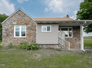 108 Fenchak Rd, Colver, PA 15927