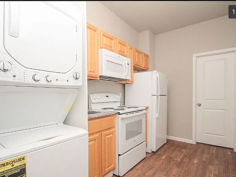 2341 N 16th St #2 — Photo 7
