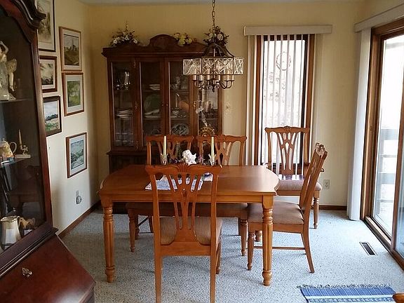 3rd image of 205 Palm Ave
