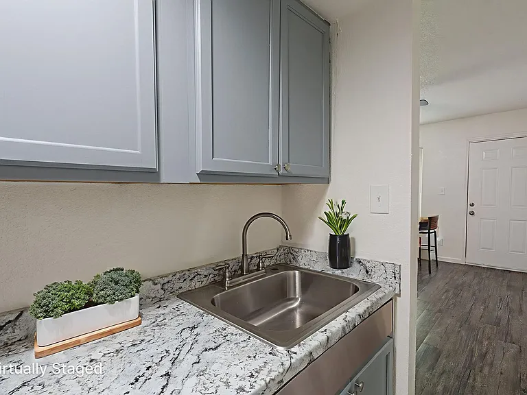 3222 W Indian School Rd — Photo 53