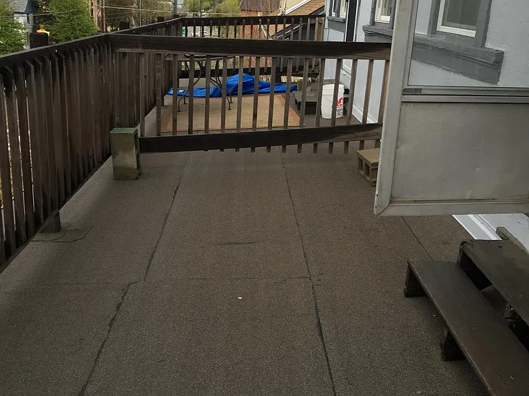 760 E 11th Ave #4 — Photo 4