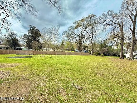 2nd image of 506B S Church St