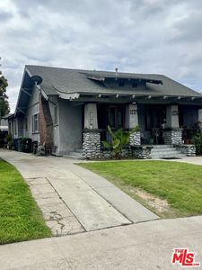 1224 W 41st St, Los Angeles, CA, 90037