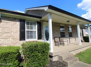 358 W Blue Lick Rd, Shepherdsville, KY 40165