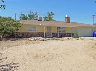 14727 Olivera Rd, Victorville, CA 92392