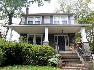 615 Lawson Ave — Photo 1