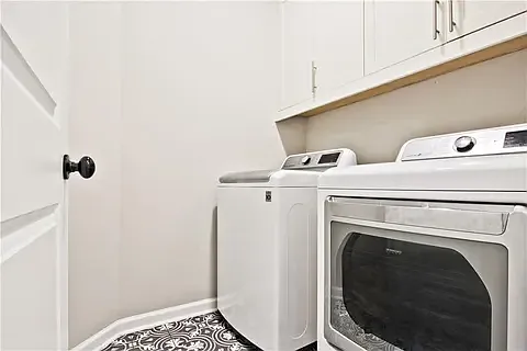 3126 Oxford Mill Ln — Photo 25