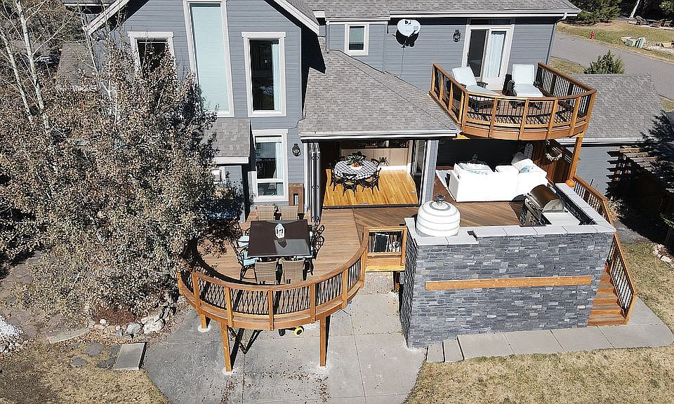 2nd image of 1685 Muirfield Ln