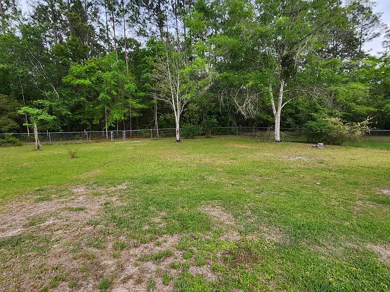 Coachman Rd — Photo 20