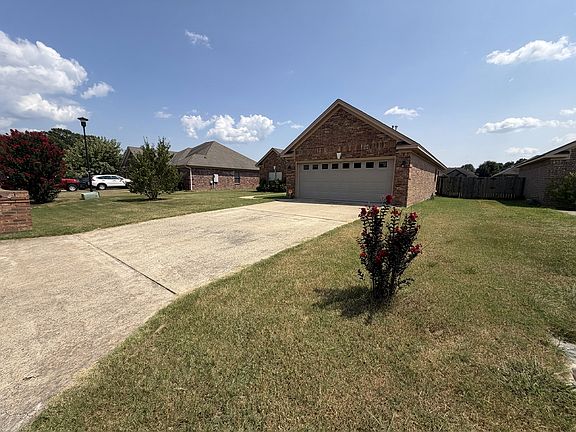 2nd image of 1417 Puritan Dr