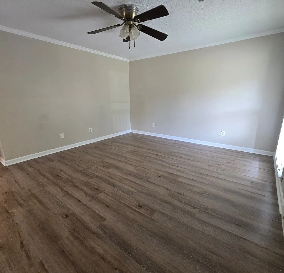 4502 Bonnell Drive Northwest - C — Photo 2