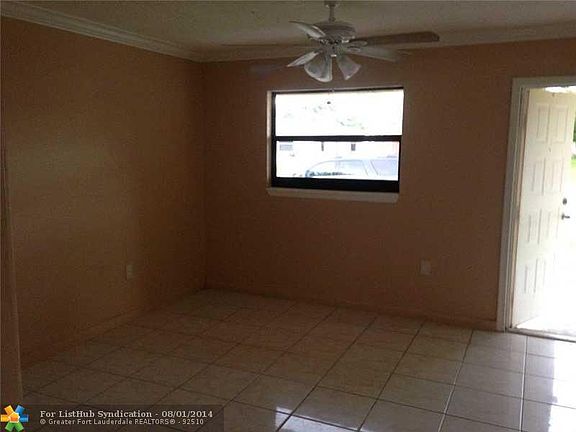 5th image of 2401 NW 15th St #2