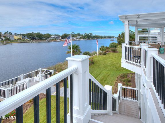 2nd image of 4427 Midshipman Court SE