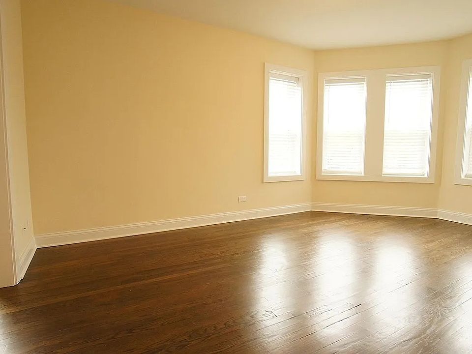 1st image of 3533 W Fullerton Ave #2