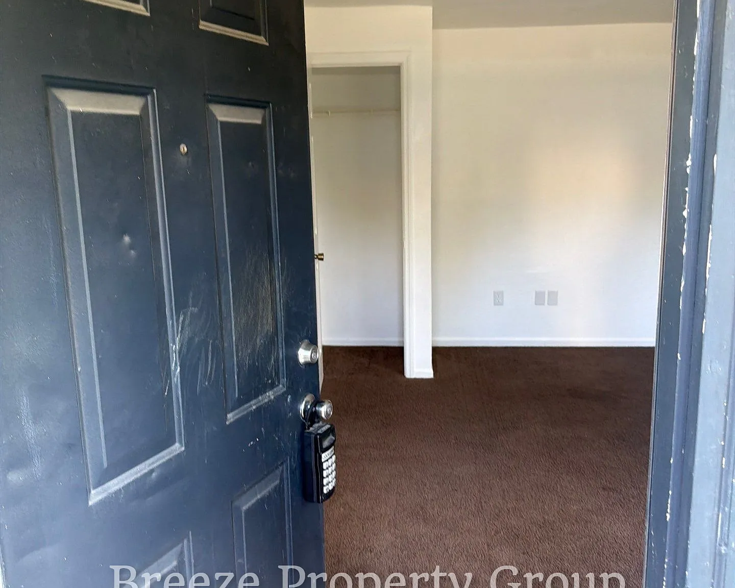 3 bed, 1079 sqft, $975 — Photo 1