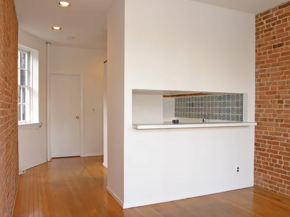 233 East 96th Street image 1 of 4