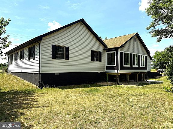 5th image of 1127 Roesville Rd