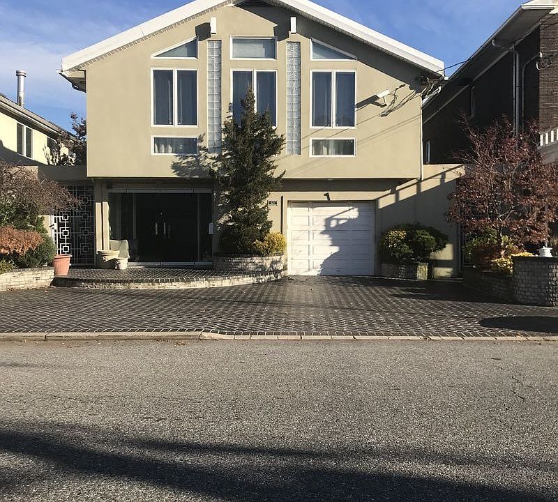 1st image of 51 Whitman Dr