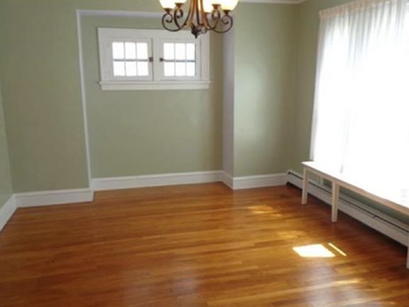 4th image of 3239 Hyde Park Ave