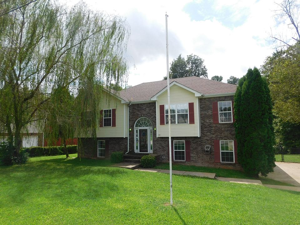 1st image of 3429 N Henderson Way