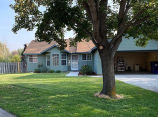 1962 SW 28th Ct, Redmond, OR 97756