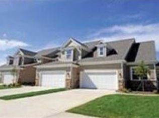 8309 Beaumont Dr, Mentor, OH 44060