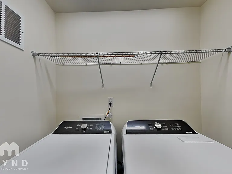 1546 Cedar Tree Dr — Photo 17