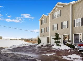 1084 Pine St #5, Fall River, MA 02723