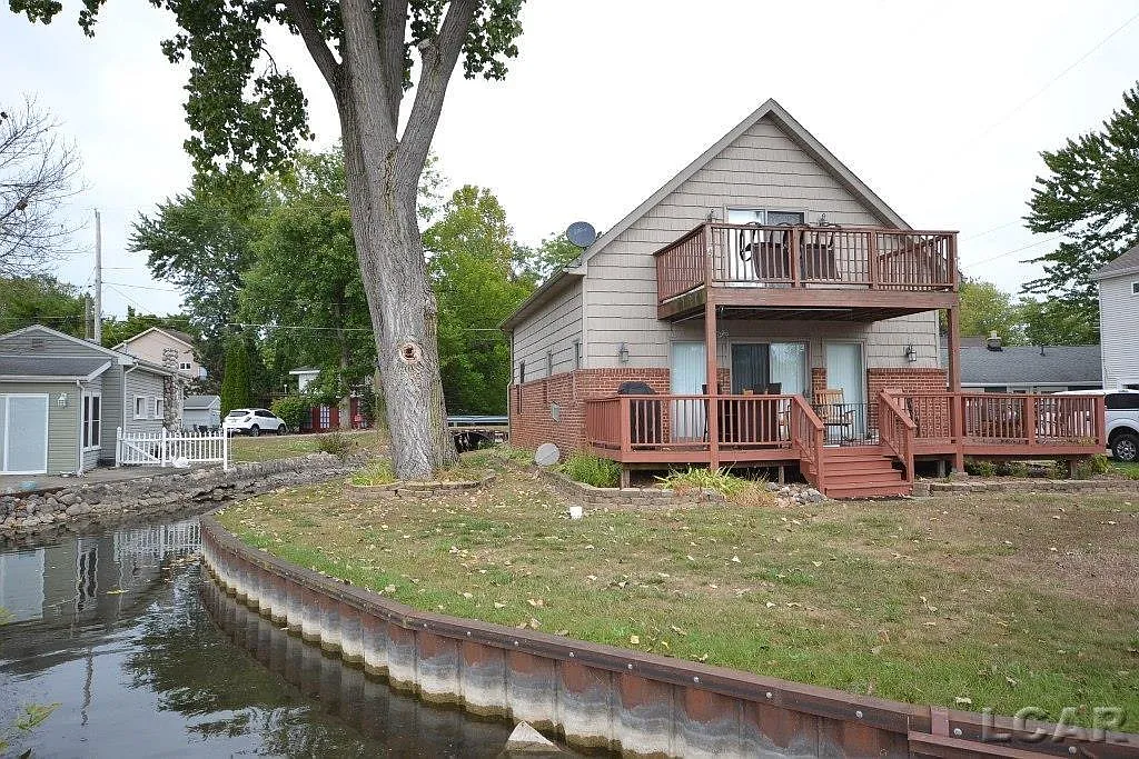11320 W Ferndale Dr photo 1
