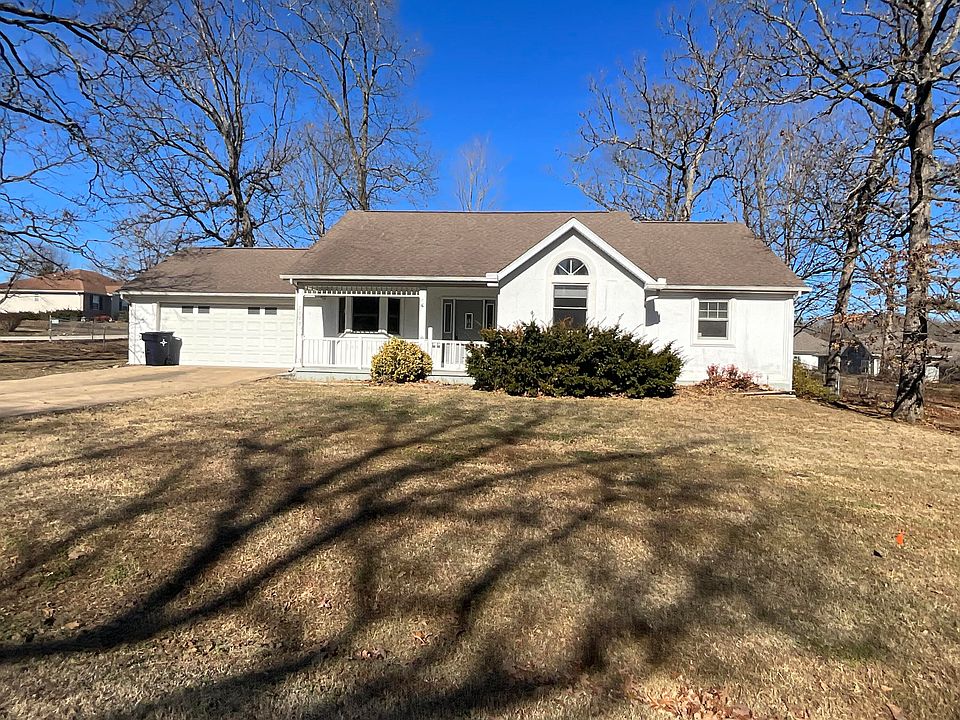 2nd image of 2303 Howard Avenue