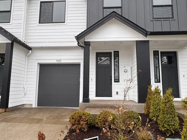 1137 Senna Ln #50, Canby, OR 97013
