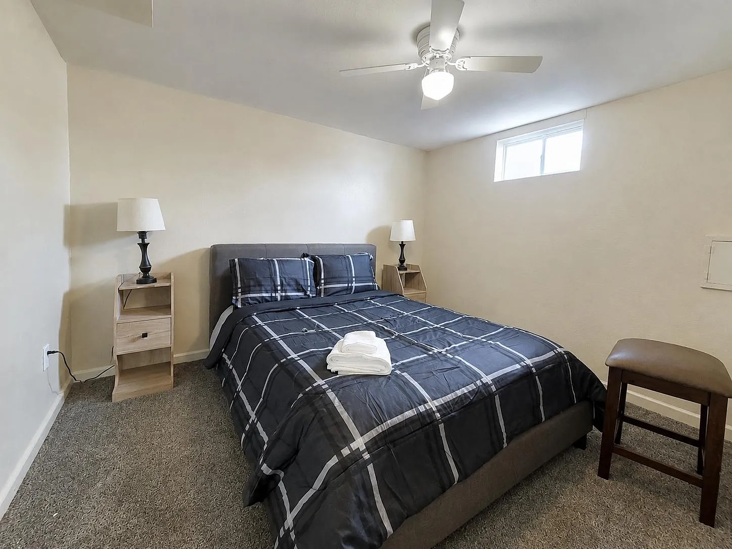 4 bed, 2.0 bath, 1850 sqft, $1,170 — Photo 3