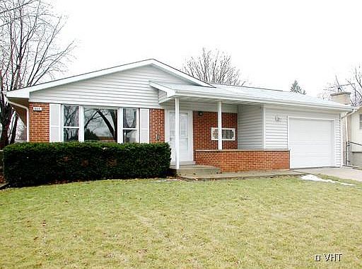 1st image of 926 Strieff Ln