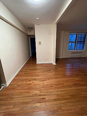 3rd image of 83-30 118th St #1