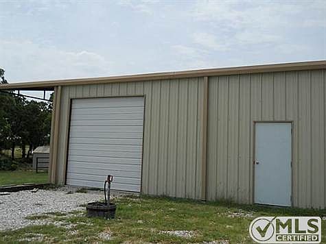 3rd image of 144 County Road 3551