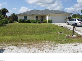3205 74th St W, Lehigh Acres, FL 33971