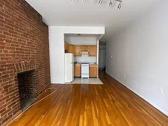 Rented by Best Apartments North Inc
