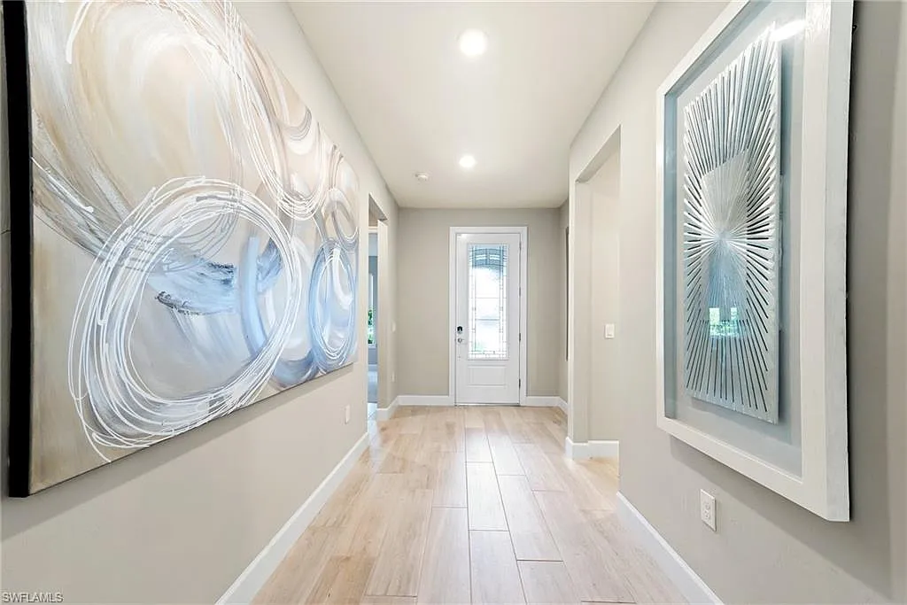 4 bed, 3.0 bath, 3077 sqft, $14,500 — Photo 3