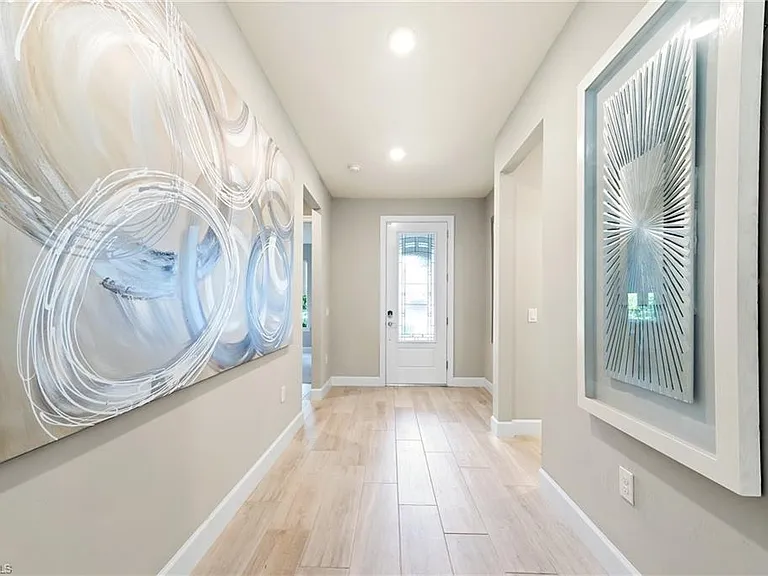 7763 Winding Cypress Dr — Photo 3