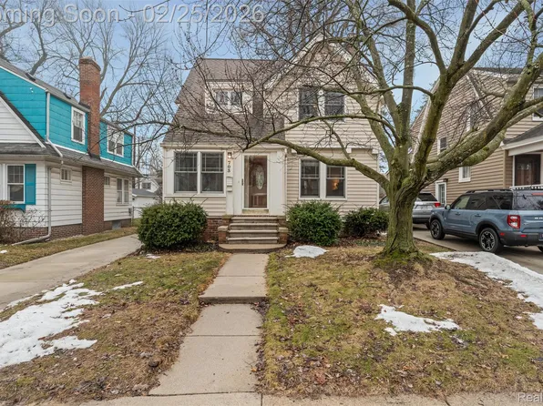 703 W Lewiston Ave, Ferndale, MI 48220