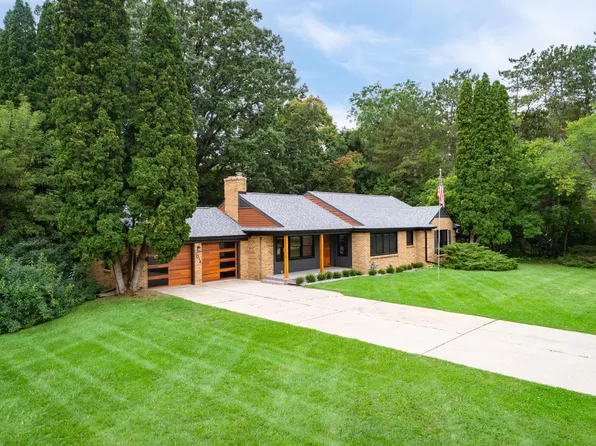 1014 Glen Ave, Mount Pleasant, MI 48858