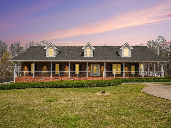 11948 Betts Rd, Greenbrier, TN 37073