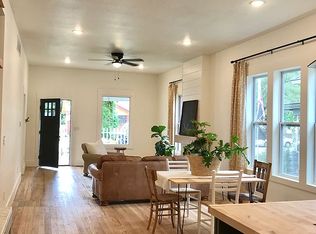 221 W 11th Ave, Hutchinson, KS 67501